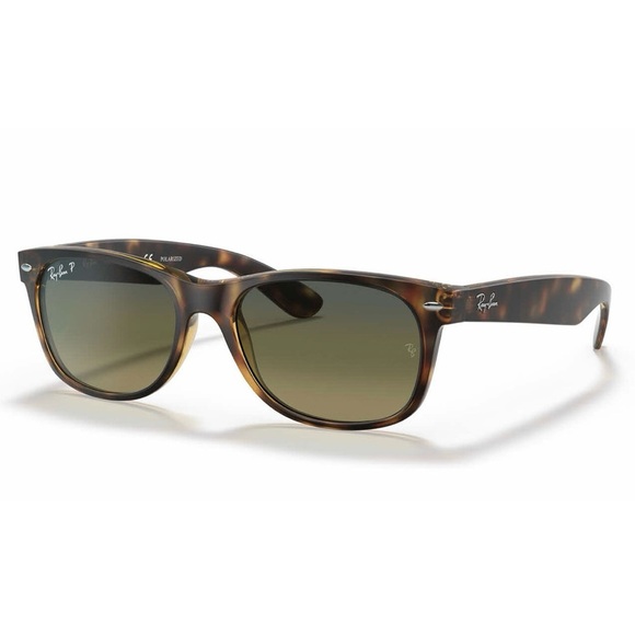 Ray Ban New Wayfarer Classic Polarized Sunglasses main image 4